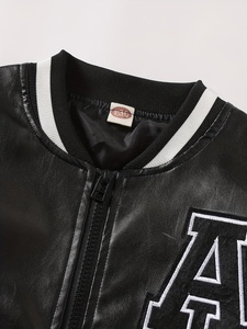 Chaqueta universitaria de cuero de diseño personalizado de alta calidad con bordado de la letra A, nueva chaqueta elegante para hombre de color sólido. - Product Image 3