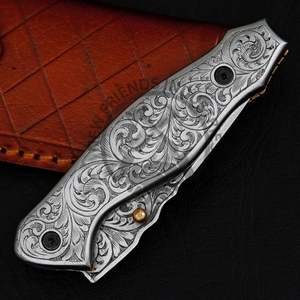Couteau pliant en acier D2 gravé à la main personnalisé Lame en acier à haute teneur en carbone Couteaux de poche personnalisés avec étui personnalisé OEM - Product Image 6
