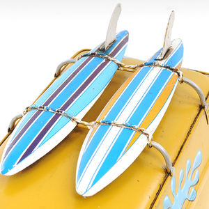 Modèle miniature de bus Volkswagen Deluxe classique de 1967, 31,8Lx12,1Lx19H cm - Product Image 3