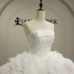 Jancember GT26065 Vestido de Novia Romántico con Cuello <span class=keywords><strong>Barco</strong></span> y Falda Abullonada con Flores Rosadas en 3D - Product Image 5