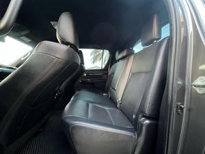 รถกระบะโตโยต้า ไฮลักซ์ GR Sport ดับเบิ้ลแค็บ (DC) ปี 2022 มือสอง สภาพดี - Product Image 5