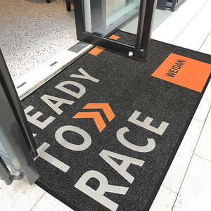 ניילון מותאם אישית עם גומי מגן ללא החלקה לוגו שטיחים דלת מחצלת ספקים - Product Image 1