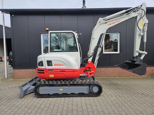 รถขุดขนาดเล็กมือสอง Takeuchi TB250-2 5.0 ตัน ขายดี ใช้งานน้อย พร้อมเครื่องยนต์เดิม ราคาสุดคุ้ม - Product Image 4