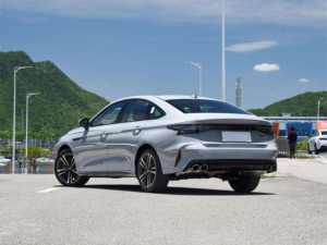 Nouvelle Offre 2025 : Voiture d'occasion sportive rapide, économique, automatique, à essence, avec sièges en cuir et toit panoramique - Product Image 5