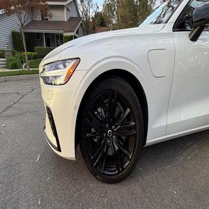 รถยนต์มือสอง ปี 2023 วอลโว่ S60 รีชาร์จ T8 พลัส พวงมาลัยซ้าย/ขวา - Product Image 1