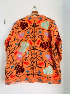 Fait à la main pour femmes Suzani broderie courte Kimono Robe hiver fête porter veste manteau-idée cadeau parfaite pour elle - Product Image 3