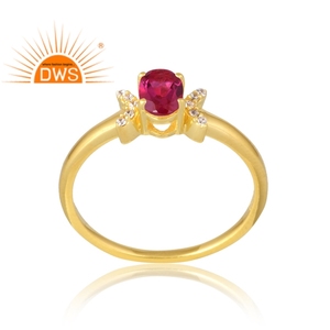 แหวนเงินแท้ 925 ชุบทอง 18K ประดับทับทิมธรรมชาติทรงปรินเซสคัตและเพชร CZ สำหรับเป็นของขวัญสำหรับผู้หญิงที่ได้รับการรับรอง - Product Image 1