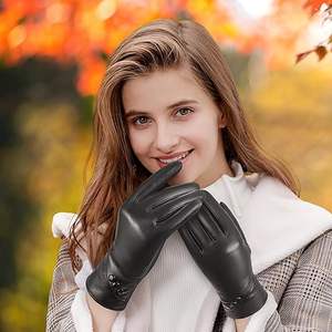 Gants respirants anti-chimique en nitrile noir élégants résistants à la déchirure pour hommes, à porter quotidiennement avec longueur personnalisable - Product Image 5