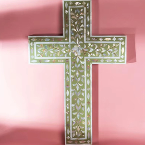 Tailles personnalisées incrustation de nacre sainte croix pour cadeaux religieux utilisation à l'église vente en gros pour le baptême anniversaire d'école de retour - Product Image 1