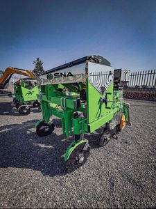 Nueva máquina sembradora de maíz neumática de 2-4 filas, sembradora de granja con caja de fertilizante y sembradora disponible con motor - Product Image 4