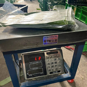 Exportateur en gros de feuilles de bananier fraîches du Vietnam, fournissant des feuilles naturelles et propres pour une utilisation culinaire et d'emballage - Product Image 3