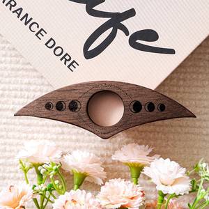 Porte-livre en bois poli et durable, outil de lecture minimaliste pour livres brochés, reliés et agendas - Product Image 5