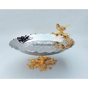 Patrón de tendencia de alta demanda, cuenco decorativo y dorado de Metal de calidad lujosa con pájaro sentado en él - Product Image 3