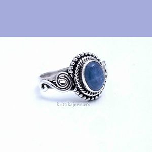 Anillo Hecho a Mano de Plata de Ley 925 Más Vendido, Piedra Preciosa de Lapislázuli Natural con Corte Ovalado, Engaste de Bisel, Clásico para Bodas y Aniversarios - Product Image 3