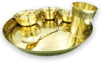 Ensemble de cuisine Kansa Ensemble de dîner pour la maison Hôtel Table Ware Use 100% Bonne qualité fait à la main en laiton poli Thali Set Best Design