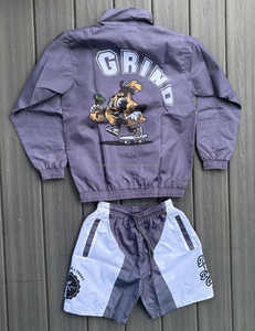 Ensemble coupe-vent coupe-court multicolore pour hommes personnalisé de haute qualité Ensemble de survêtement en nylon coupe-vent respirant pour l'été - Product Image 6