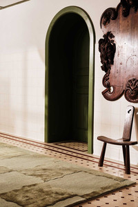 Arwen กระดานหมากรุกมอสทันสมัยพร้อมโทนสีตัดกันเนื้อหรูหราเพื่อความทนทานเหนือกาลเวลา - Product Image 3