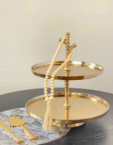 Support à gâteau à deux étages de style vintage, poignée en acier inoxydable, écologique, qualité alimentaire, couleur et forme personnalisables, design moderne - Product Image 4