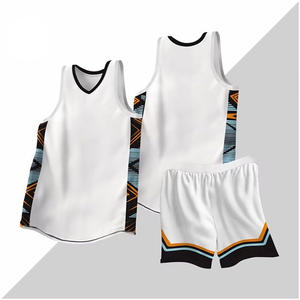 Juego de ropa de baloncesto personalizable Kit único con diseño propio Uniforme de equipo transpirable impreso por sublimación - Product Image 3