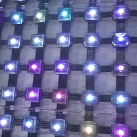 Pantallas LED de Rejilla Transparentes para Exteriores XQD P50 P100, Resistentes al Agua, RGB, Binax Pixel, para Centros Comerciales