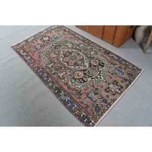 Alfombra Turca de 3.5x6 pies, Alfombra Decorativa Vintage, Alfombra a Rayas Rojas y Azules - Product Image 2