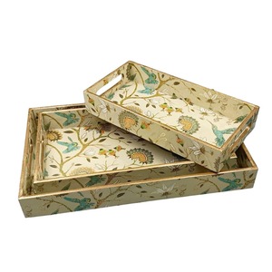 Bandejas Decorativas de Resina Hechas a Mano para Desayuno y Decoración del Hogar, con Asas, Estampado Verde y Dorado - Product Image 5