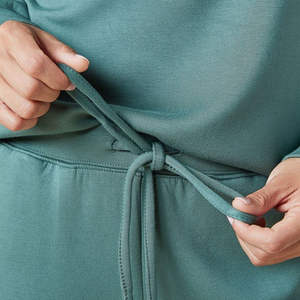 Survêtements en molleton de coton décontractés pour femmes Nouveauté Vêtements de sport de haute qualité Survêtement élégant pour femmes Confortable Service OEM - Product Image 4