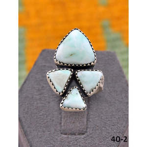 Bague ajustable en argent sterling et turquoise, inspirée du sud-ouest, avec sertissage clos artisanal, idéale pour un cadeau - Product Image 2