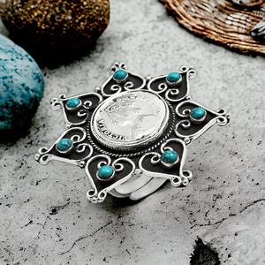 Bague de luxe en forme de fleur au design unique en argent sterling oxydé 925, pierre précieuse turquoise naturelle, bijoux bohèmes faits à la main en Inde - Product Image 1