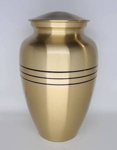 Urnes de crémation pour adultes en laiton nacré Regal avec sac en velours gratuit - Product Image 2