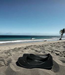 รองเท้าน้ำแบบแห้งเร็วสำหรับผู้หญิงใส่ในฤดูร้อนเป็นมิตรกับสิ่งแวดล้อมรองเท้าน้ำแบบปิดปลายเท้าทำจากพีวีซีสำหรับว่ายน้ำพายเรือคายัคชายหาดน้ำหนักเบา - Product Image 2