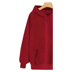 Robe sweat-shirt d'hiver en molleton 100% coton pour femme, personnalisée, écologique, respirante, coupe-vent, avec broderie en relief sur le devant, rouge, col rond - Product Image 6