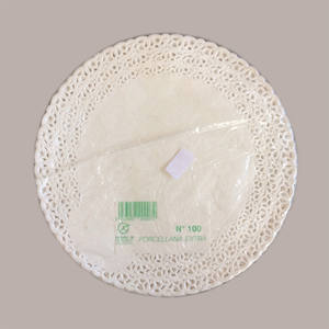 Tapetes de encaje redondos a prueba de grasa blancos de 100mm de diámetro festoneado para decoración de pasteles, 250 Uds. - Product Image 4