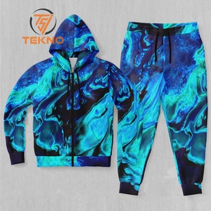 Survêtement élégant à sublimation pour homme, conçu avec un matériau extensible aux couleurs vives et un look élégant pour les amateurs de vêtements actifs - Product Image 3