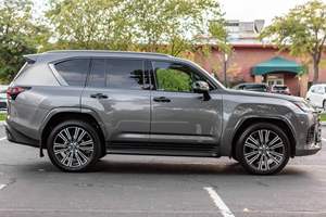 USED LHD/RHD 2023 LEXUS LX 600 - Product Image 5