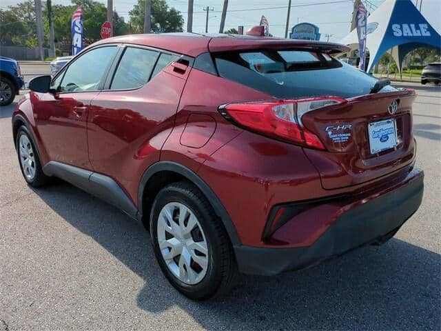 2019 Toyota C HR   LE