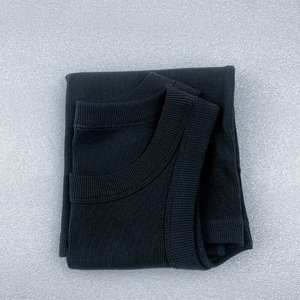 Camiseta sin mangas con diseño personalizado de lana de rizo francés lavado de peso medio para hombre - Product Image 2