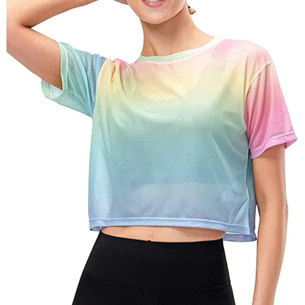 Camiseta feminina cropped design de amarrar, multicolor arco-íris, tamanho em três quartos para mulheres