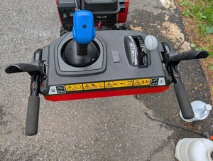 Souffleuse à neige de nouvelle conception / Petite souffleuse à neige électrique portative - Product Image 3