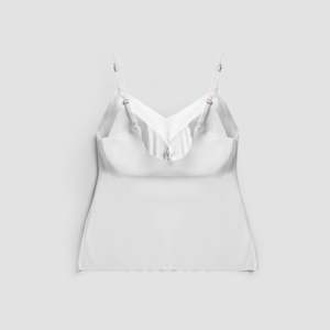 Chaleco Deportivo Seamless Sculpt en Blanco - Product Image 2