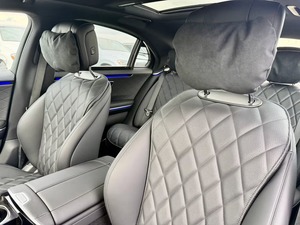 Sedán de Lujo Clase S 580 4MATIC 2025-2026, 496hp, Motor V8 de 4.0L con Asistencia Híbrida Suave, Techo Panorámico Oscuro - Product Image 4
