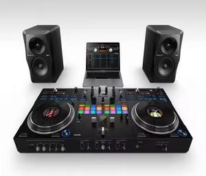 คอนโทรลเลอร์ดีเจมืออาชีพรุ่นใหม่ล่าสุด DDJ-REV7 พร้อมระบบเสียงในตัวและซอฟต์แวร์ Serato.DJ Pro - Product Image 3