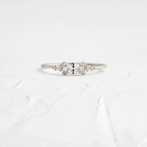 East West Marquise Cut Moissanite Anillo de compromiso Diseño de racimo de moda 14K Oro amarillo GRA Certificado VVS Claridad - Product Image 3