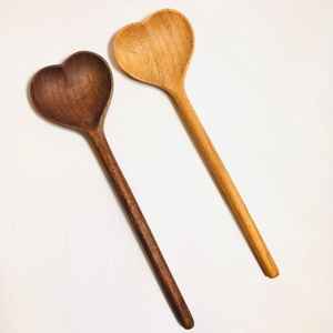 Juego de cubiertos artesanales japoneses de alto estándar Tenedor de madera natural Cuchillo Cuchara Último diseño a la venta - Product Image 3