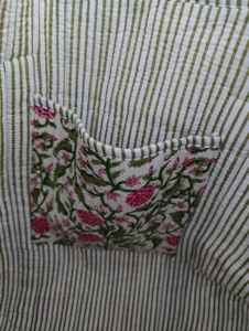 Bolsos Tote Acolchados de Algodón Estampados a Mano, Bolsos Tote Tradicionales de la India, Bolsos Tote Hechos a Mano con Estampados a Mano - Product Image 2