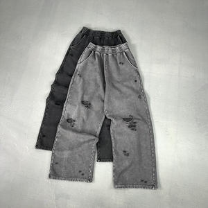 Pantalon de survêtement en détresse de haute qualité léger et confortable pour hommes Design décontracté élégant couleurs personnalisées vente chaude écologique - Product Image 1