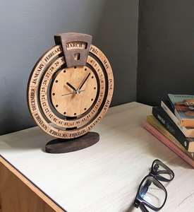 Reloj de Mesa Electrónico Mecánico de Metal de Primera Calidad con Pantalla de Agujas, Elegante Reloj de Escritorio para Decoración de Sala de Estar u Oficina en el Hogar - Product Image 6