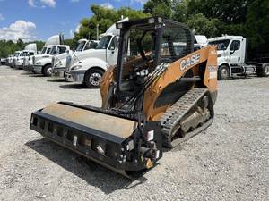 รถตักล้อยางขนาดเล็ก รุ่น TR270 ปี 2017: กำลังยกแบบเรเดียลที่เชื่อถือได้สำหรับสถานที่ทำงานที่มีความต้องการสูง - Product Image 3