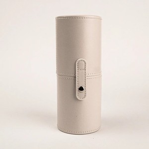 Durable Cylindrical <b>Makeup</b> <b>Brush</b> Storage <b>Case</b> High-Quality PU Leather Travel Organizer for Beauty Tools - Product Image 4