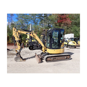 Excavadora de Orugas Usada Caterpillar 301.8 de 12 Toneladas con Motor de Gasolina y Maquinaria para Informes, en Venta - Product Image 5